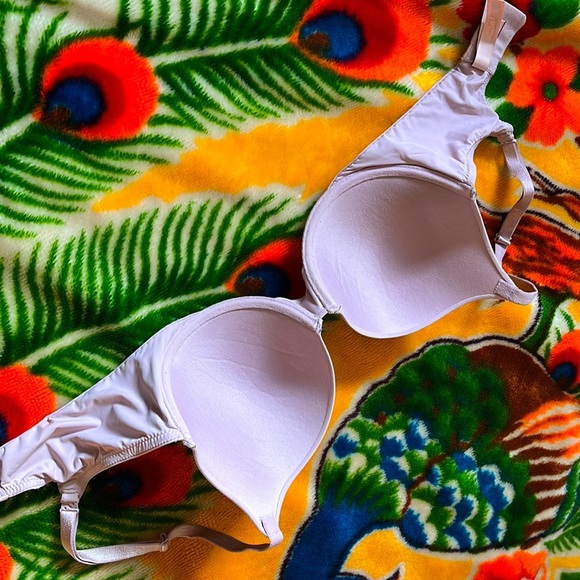 Push-up Bra - Picture 3 of 5